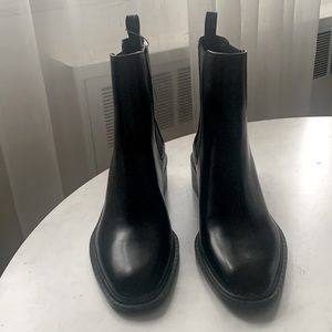 Zara Black High Chelsea Boot